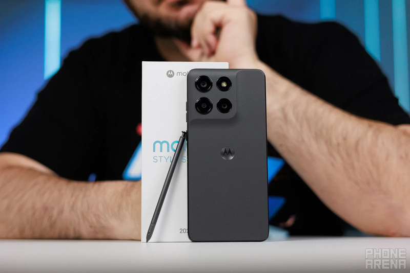 đánh giá Motorola Moto G Stylus (2026) 1.png