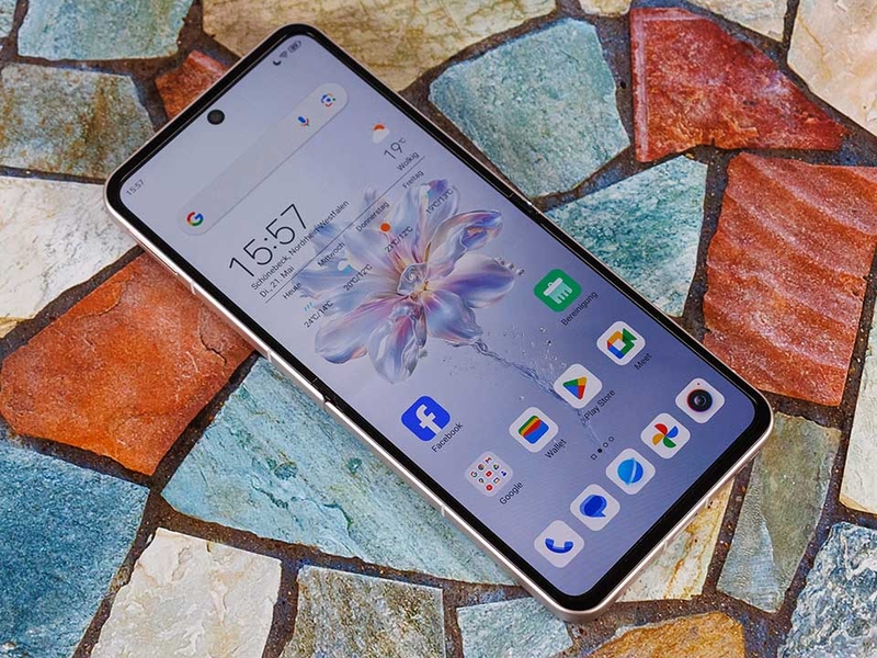 Đánh giá Nubia Flip 5G - 05