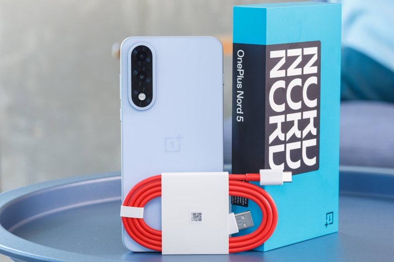 đánh giá OnePlus Nord 5 1.jpg
