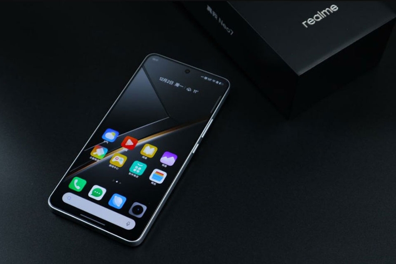 Đánh giá Realme GT Neo 7 - 01