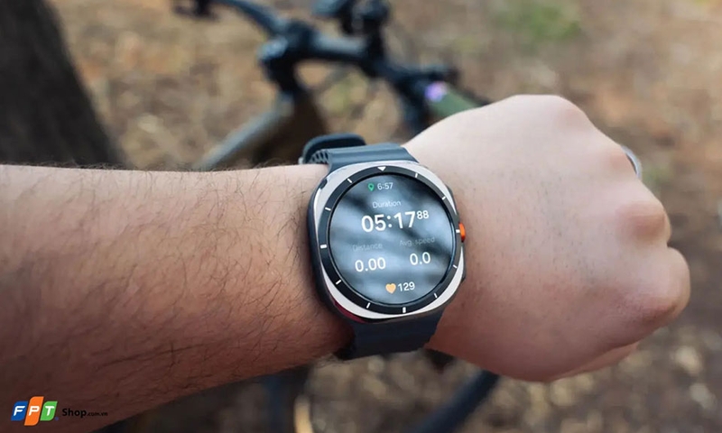 Đánh giá Samsung Galaxy Watch Ultra - 04