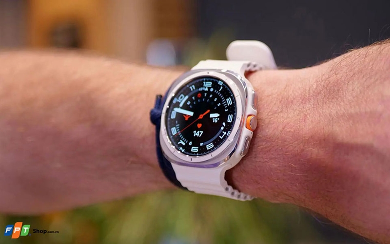 Đánh giá Samsung Galaxy Watch Ultra - 02