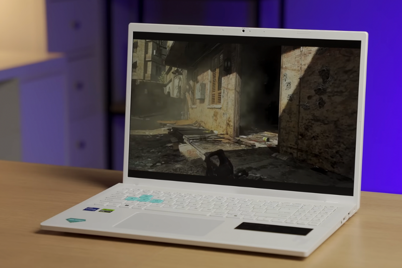 Đánh giá Acer Nitro Lite 16 (4)