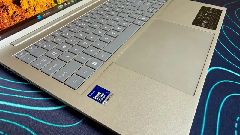 Đánh giá Acer Swift Go 16 AI - hình 7