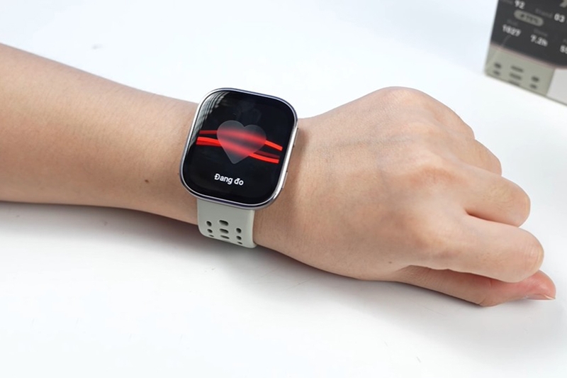 danh-gia-amazfit-bip-6-3.jpg