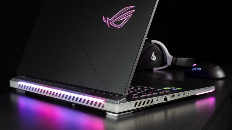 Hệ thống tản nhiệt ROG Intelligent Cooling cho phép bạn sử dụng máy tính với hiệu năng tối đa
