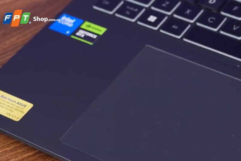 danh-gia-asus-vivobook-gaming-v3607vj-rp071w-b.jpg