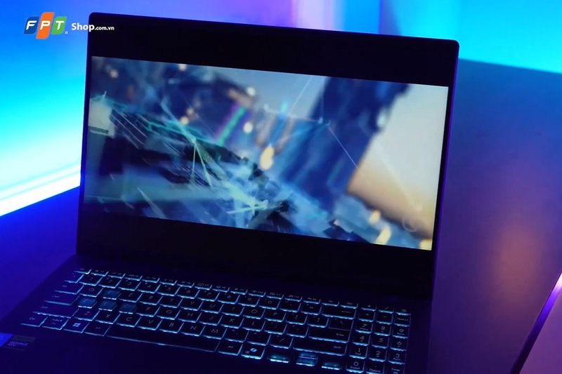 danh-gia-asus-vivobook-gaming-v3607vj-rp071w-g.jpg