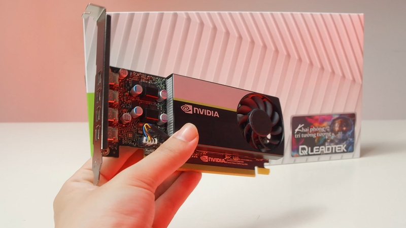 Quadro T1000 có kích thước cực nhỏ gọn