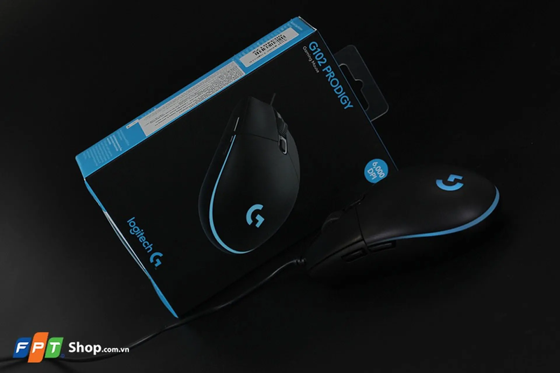 Đánh giá chuột Logitech G102 1
