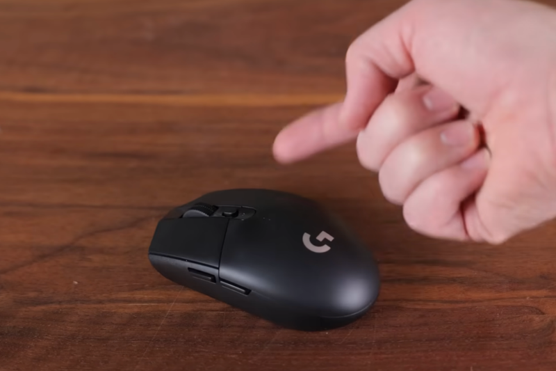 Đánh giá chuột Logitech G305 (9)
