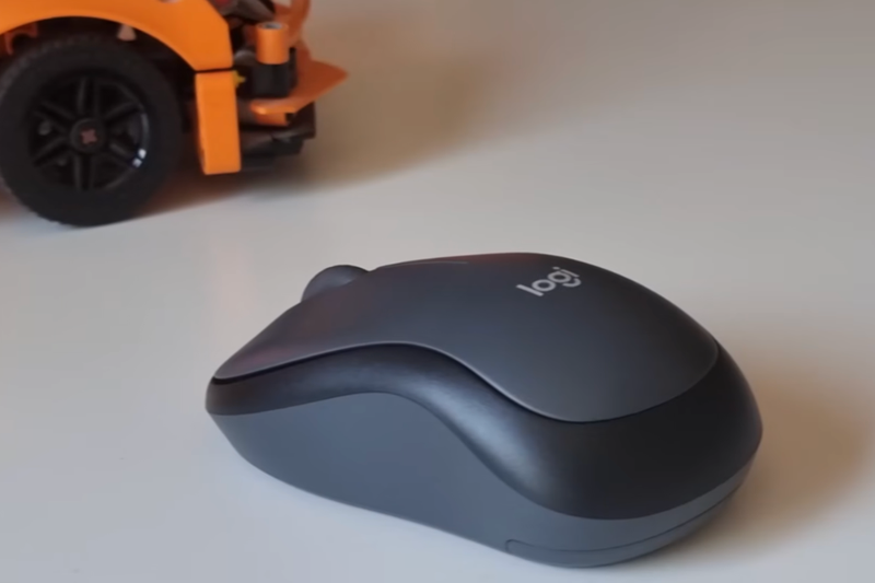 Đánh giá chuột Logitech M220 (2)