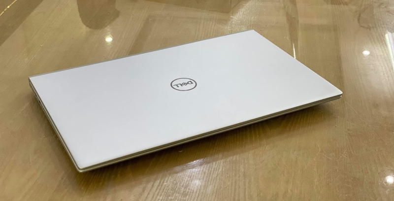 Đánh giá Dell Inspiron 5502 (ảnh 1)