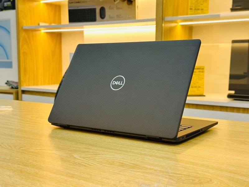 đánh giá Dell Latitude 7430 - Hình 3