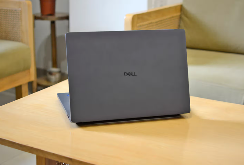 Đánh giá Dell Pro Max 18 Plus - hình 1