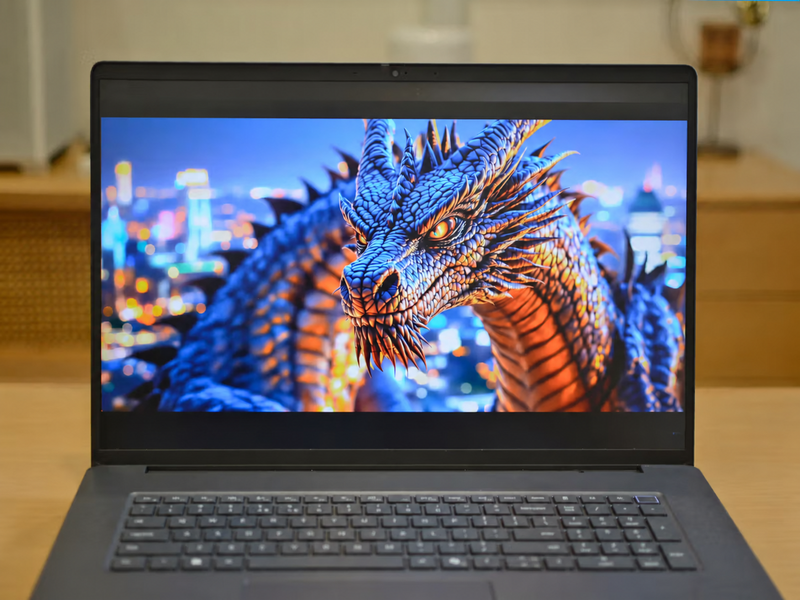 Đánh giá Dell Pro Max 18 Plus - hình 5