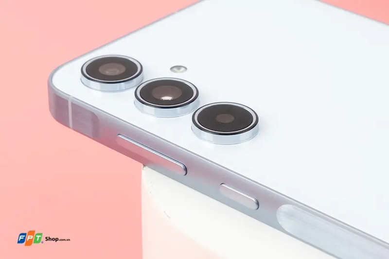 Đánh giá Galaxy A55 - hình 3