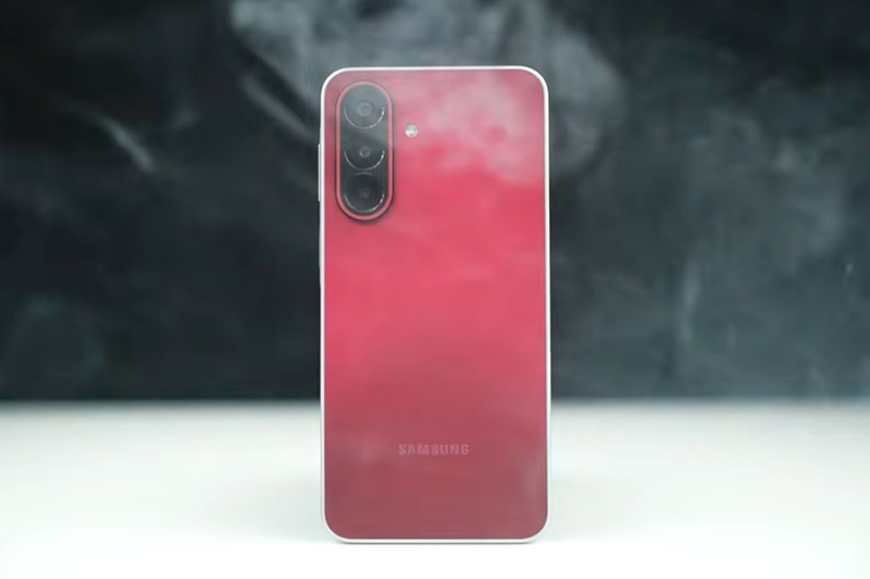 Đánh giá Samsung Galaxy M47 22
