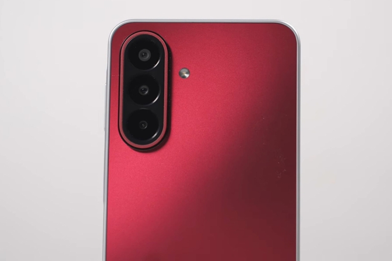 Đánh giá Samsung Galaxy M47 23