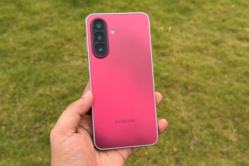 Đánh giá Samsung Galaxy M47 9