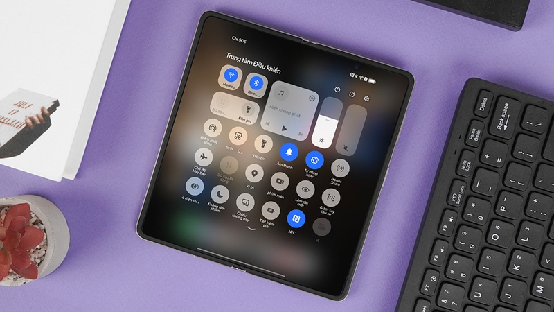 Đánh giá HONOR Magic V5 12