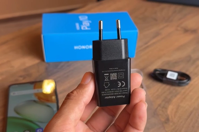 Đánh giá HONOR Play 10 12