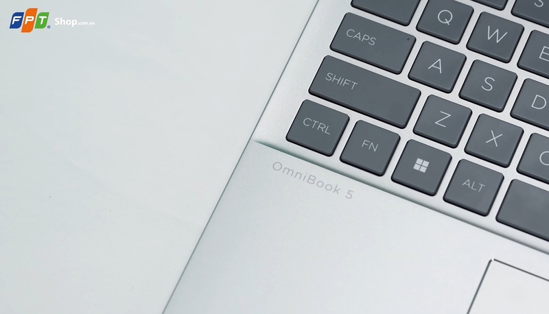 Đánh giá HP OmniBook 5 AI 16-af1054TU 11