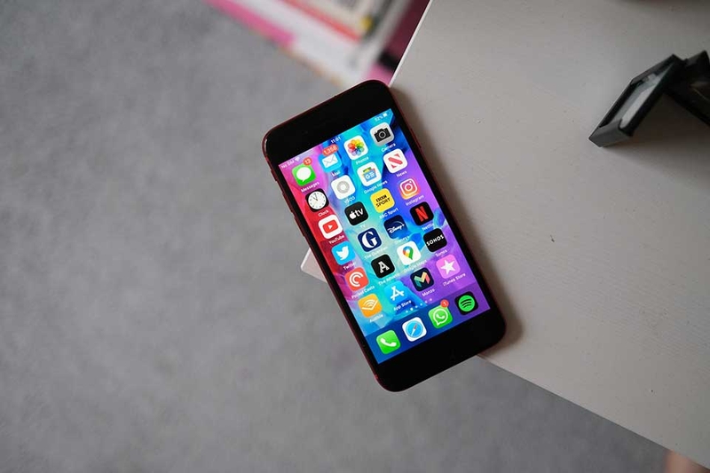 Đánh giá iPhone SE 2 - 02