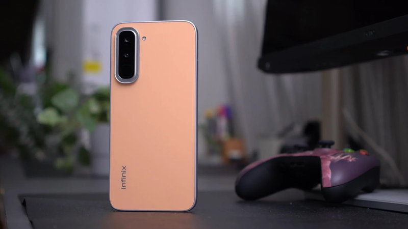 Đánh giá Infinix Hot 70 - hình 2
