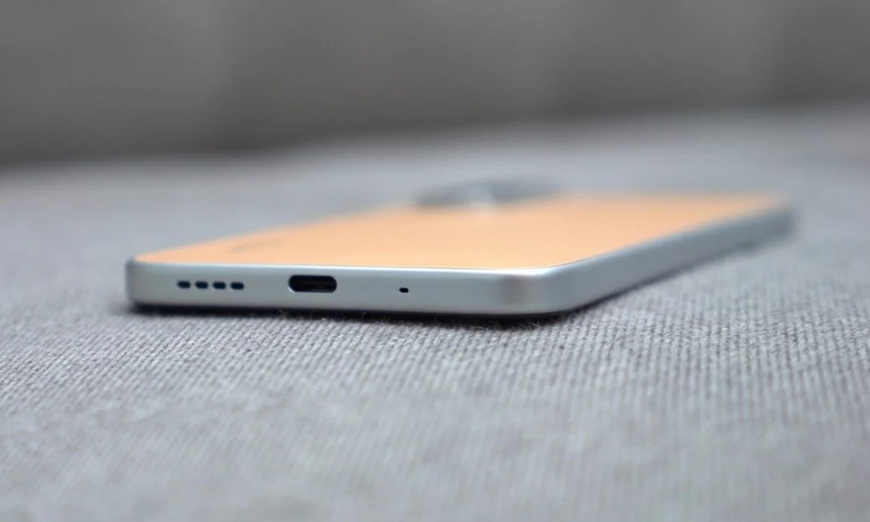 Đánh giá Infinix Hot 70 - hình 4