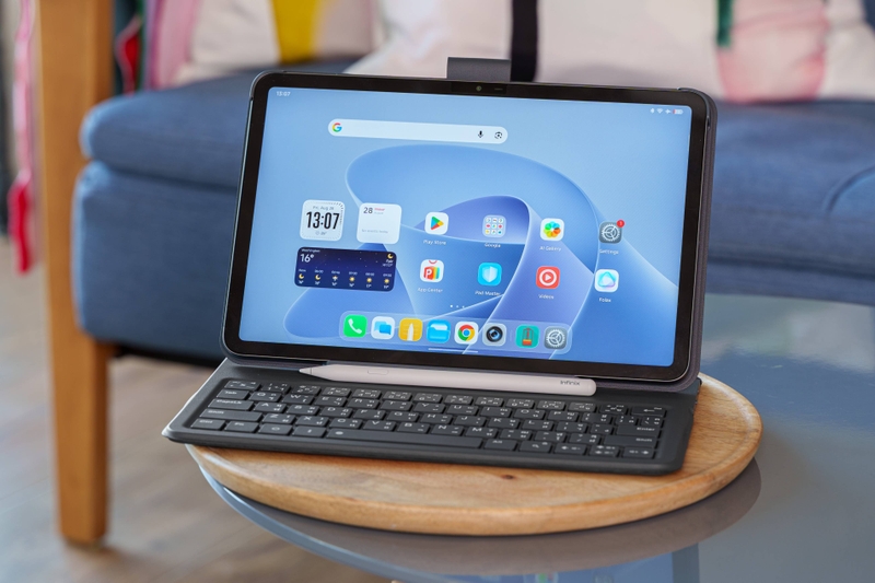 Đánh giá Infinix XPAD 30 Pro - hình 1