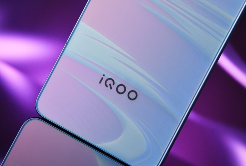 Đánh giá iQOO Neo 11 7