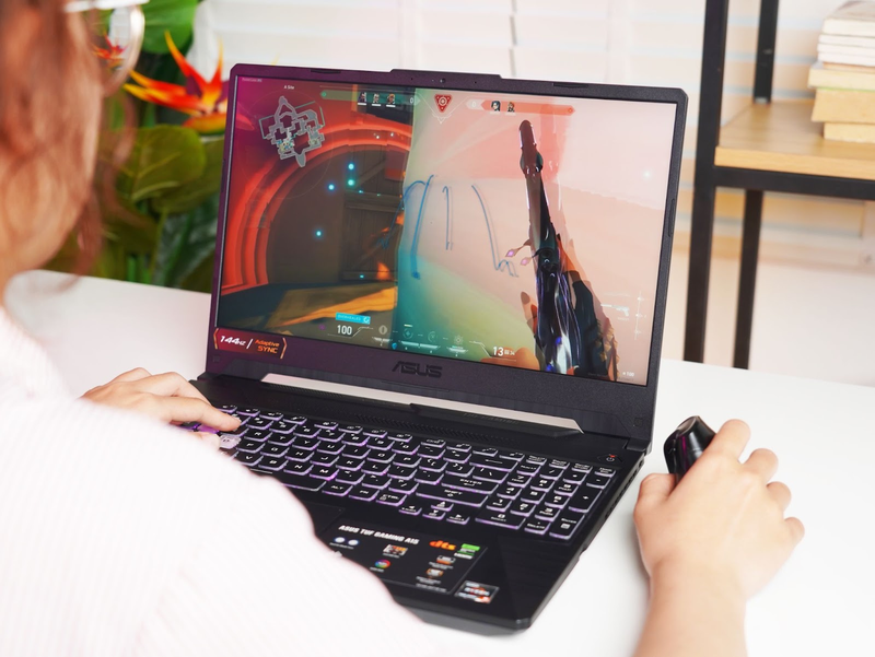 đánh giá laptop Asus TUF Gaming A15 FA506NCG-HN390W R7 155 5