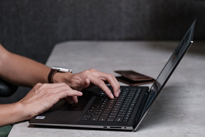 Đánh giá Dell Precision 5550 - 04\