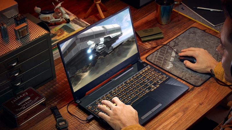 Asus TUF Gaming F15 FX507ZC4-HN229W có giá khá rẻ so với những máy gaming khác