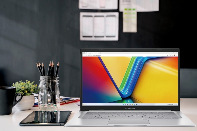 đánh giá laptop asus vivobook 14 x1404va nk050w hình 5