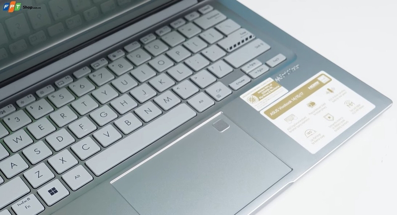 Đánh giá laptop ASUS VivoBook 14 X1404VA-NK394W - hình 9