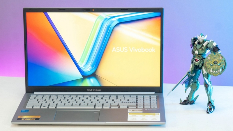 Laptop Asus Vivobook 15 X1504ZA-NJ1546W có thiết kế mỏng nhẹ, nhỏ gọn