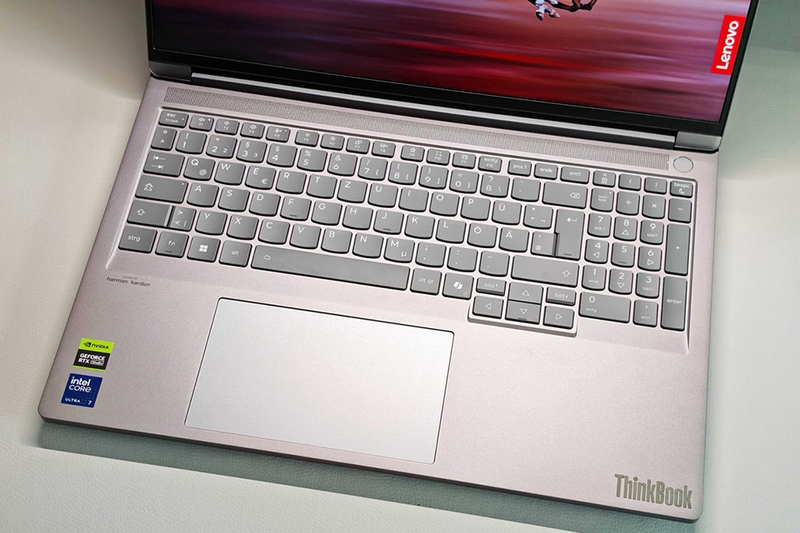 Đánh giá Lenovo ThinkBook 16p G6 1