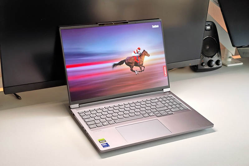 danh-gia-lenovo-thinkbook-16p-g6-9.jpg