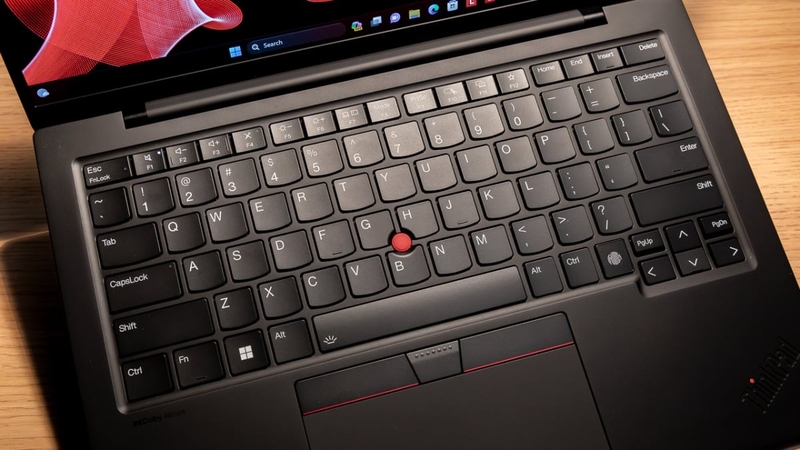 Đánh giá Lenovo ThinkPad X1 Carbon 4