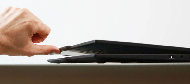 danh-gia-lenovo-thinkpad-x1-carbon-gen-13-6.jpg