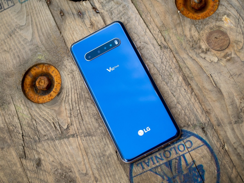 Đánh giá LG V60 hình 2