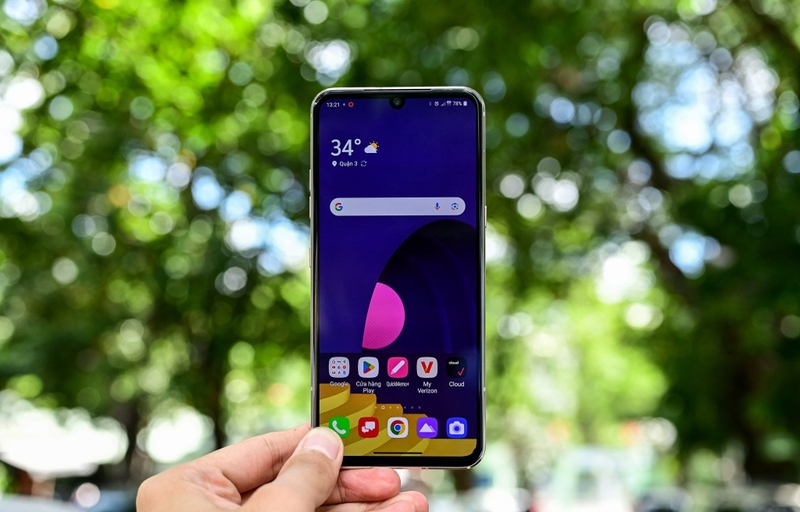 Đánh giá LG V60 hình 3