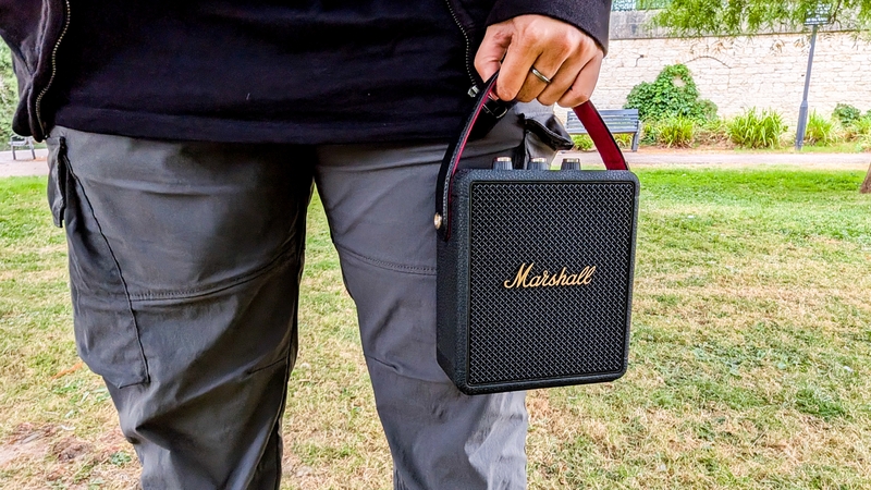 đánh giá loa marshall stockwell III 2.jpg