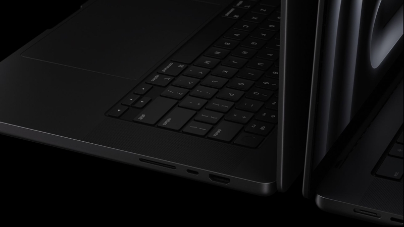 Thiết kế tinh tế, Space Black lịch lãm