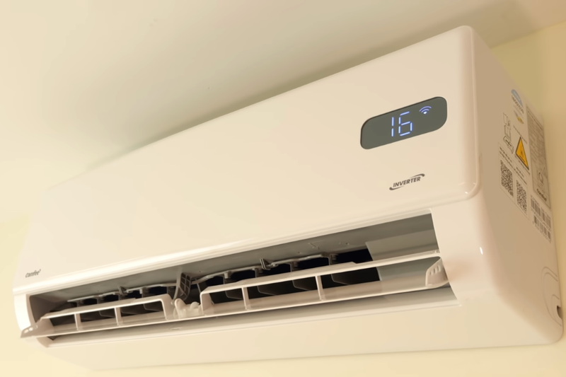 Đánh giá máy lạnh Comfee 1 HP CFS-10VGX (4)