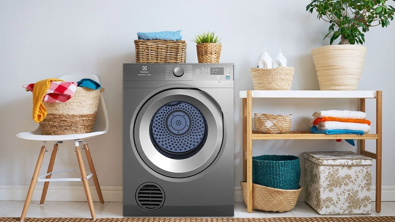 đánh giá máy sấy quần áo electrolux hình 6