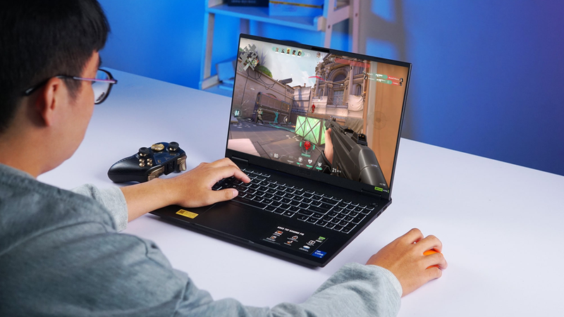 Game thủ đang rất quan tâm đến dòng máy TUF Gaming F16
