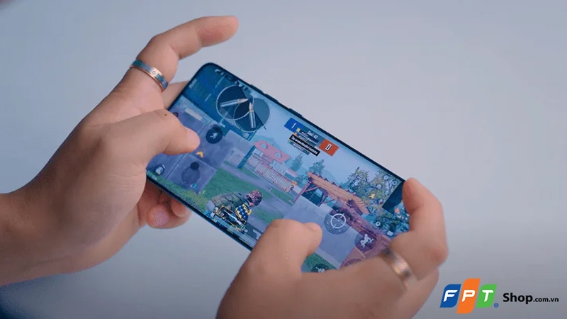 Motorola Edge 60 Fusion duy trình khung hình khá mượt khi chơi game
